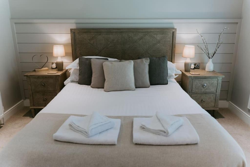 Casa Di Lusso Luxury Lodge ウッドホール・スパ エクステリア 写真